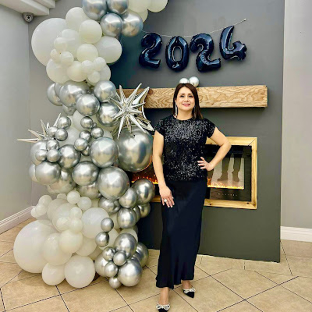 Meet your Posher, Adriana